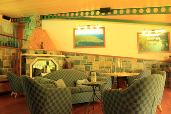 Global Sailing Hotel